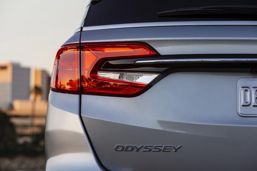 Детали экстерьера Honda Odyssey 2020 года  (NA) (фото 55 из 119)